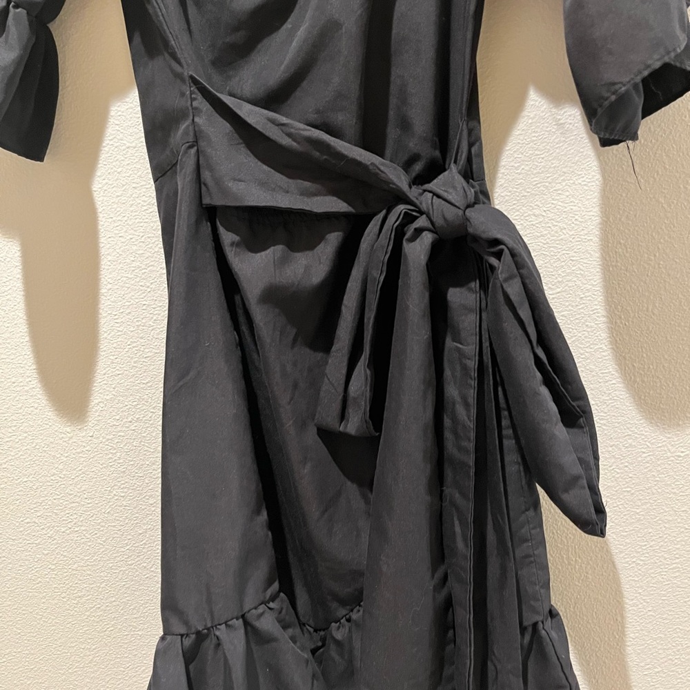 Pretty Little Thing Ruffle Dress - Picture 2 of 5